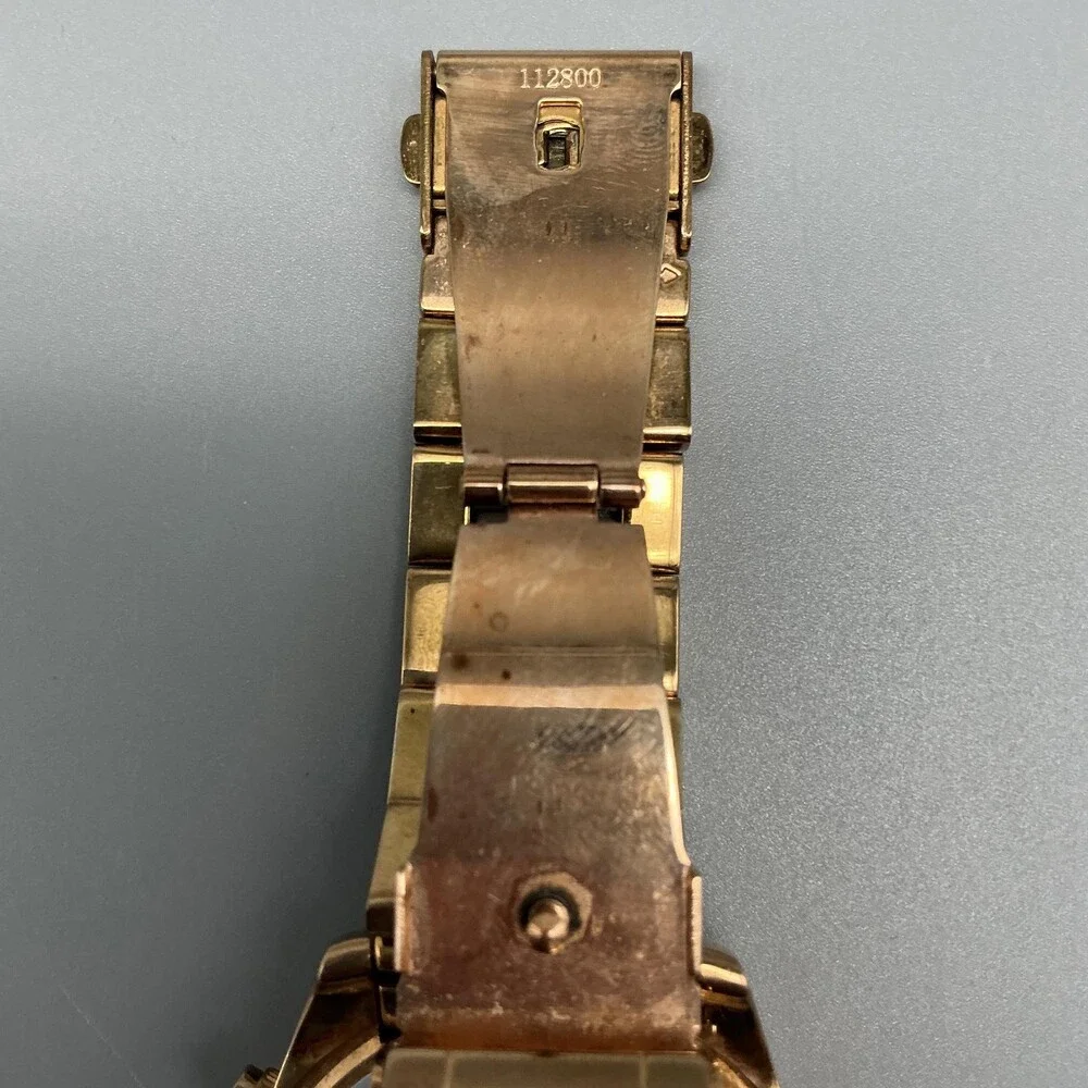 Michael Kors MK-5943 Womens Watch 39mm Gold Tone Chronograph New Battery 5.75